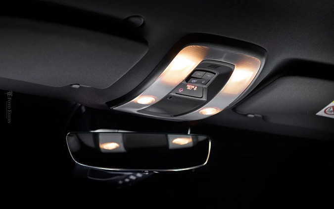 Volvo S60 cena 79900 przebieg: 159000, rok produkcji 2018 z Kraków małe 407